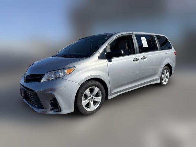 2018 Toyota Sienna L