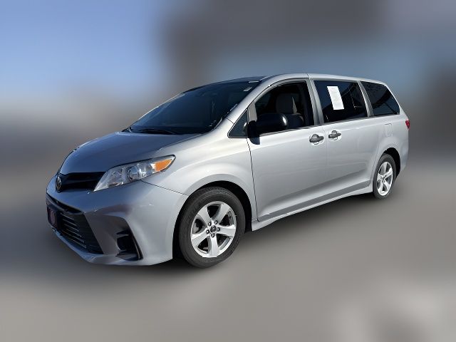 2018 Toyota Sienna L