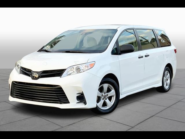 2018 Toyota Sienna L