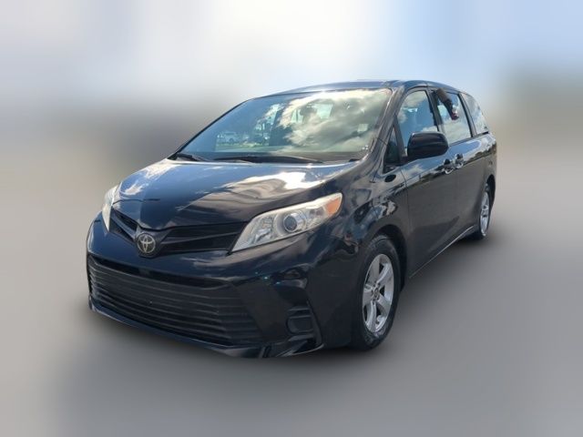 2018 Toyota Sienna L