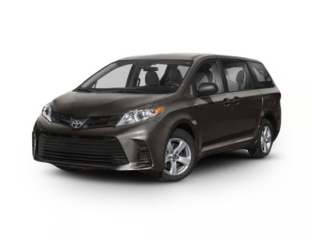2018 Toyota Sienna LE
