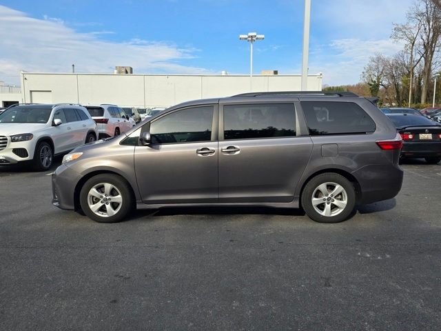 2018 Toyota Sienna 