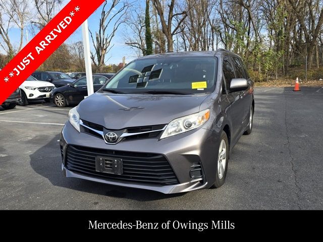 2018 Toyota Sienna 