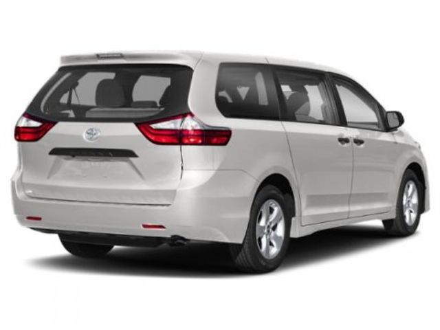 2018 Toyota Sienna LE