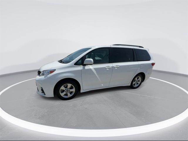 2018 Toyota Sienna 