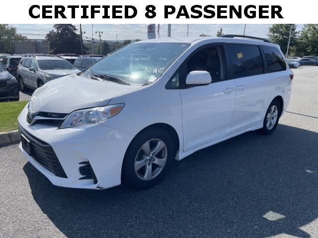 2018 Toyota Sienna LE