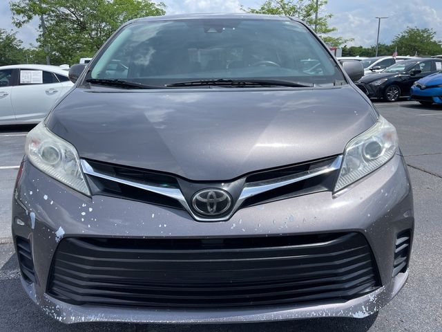 2018 Toyota Sienna 