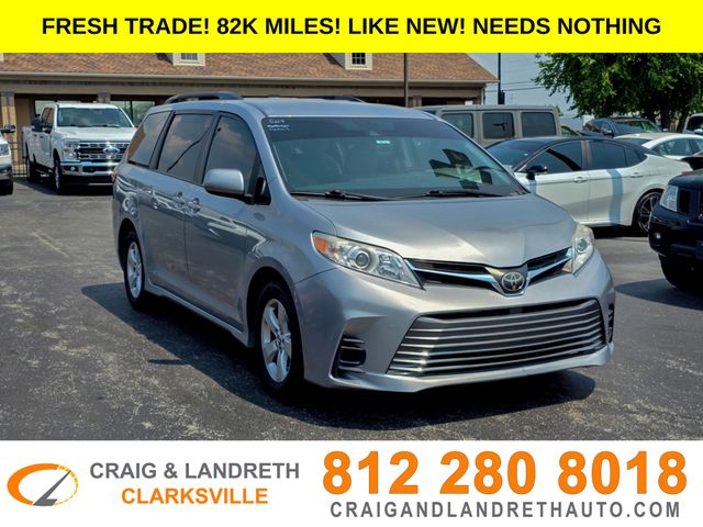 2018 Toyota Sienna LE Auto Access Seat