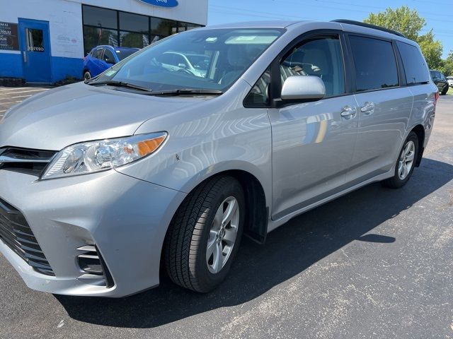 2018 Toyota Sienna 