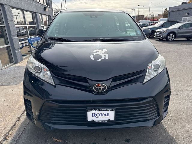 2018 Toyota Sienna L