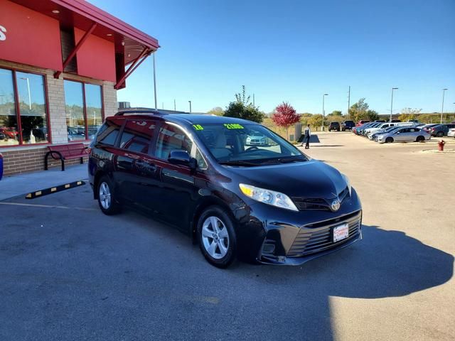 2018 Toyota Sienna L