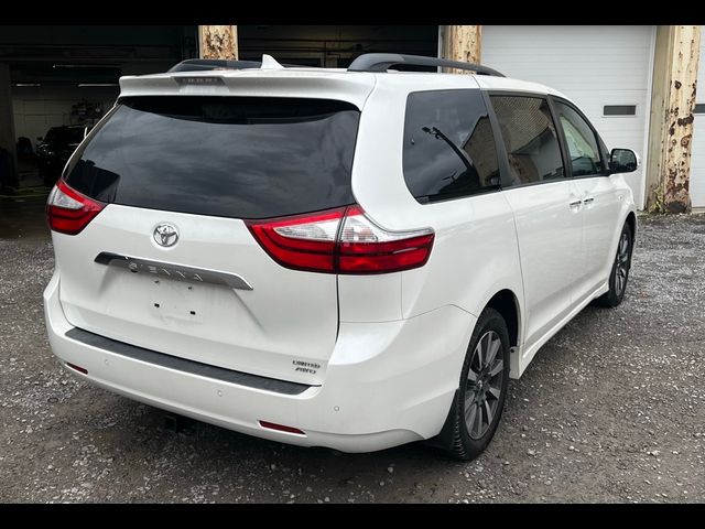 2018 Toyota Sienna Limited