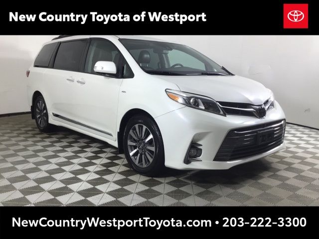 2018 Toyota Sienna Limited Premium