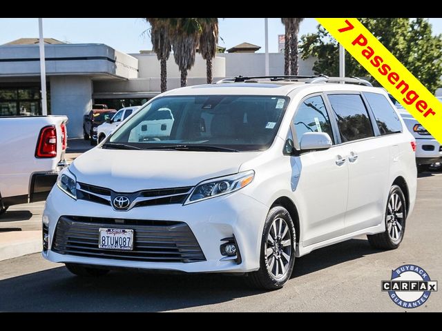 2018 Toyota Sienna 