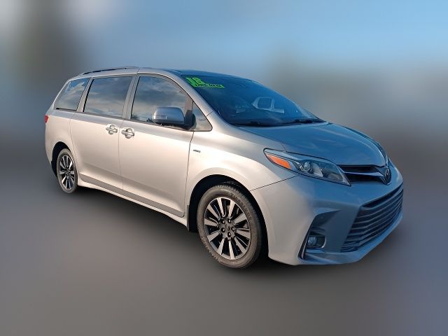 2018 Toyota Sienna 