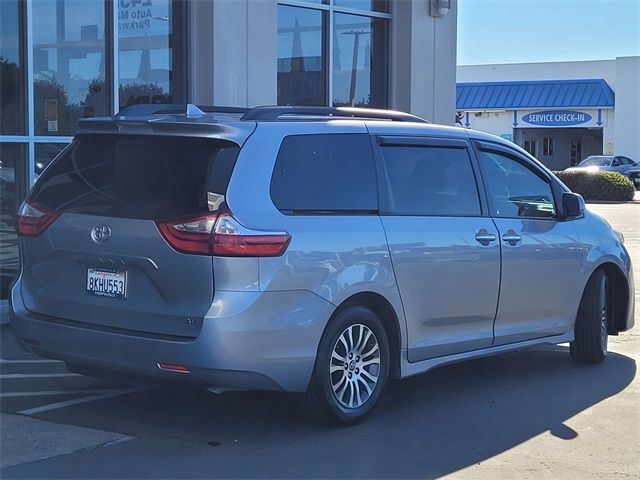 2018 Toyota Sienna Limited