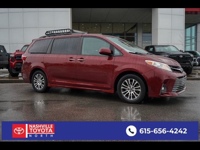 2018 Toyota Sienna 