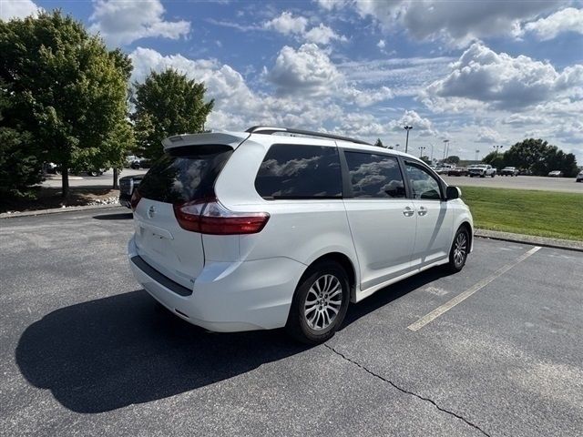 2018 Toyota Sienna Limited