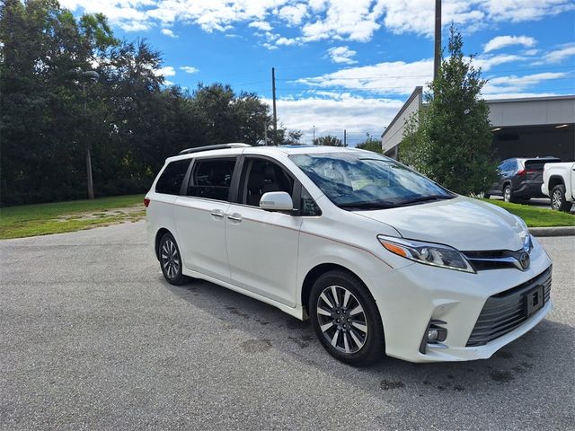 2018 Toyota Sienna Limited