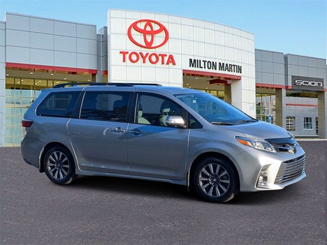 2018 Toyota Sienna 