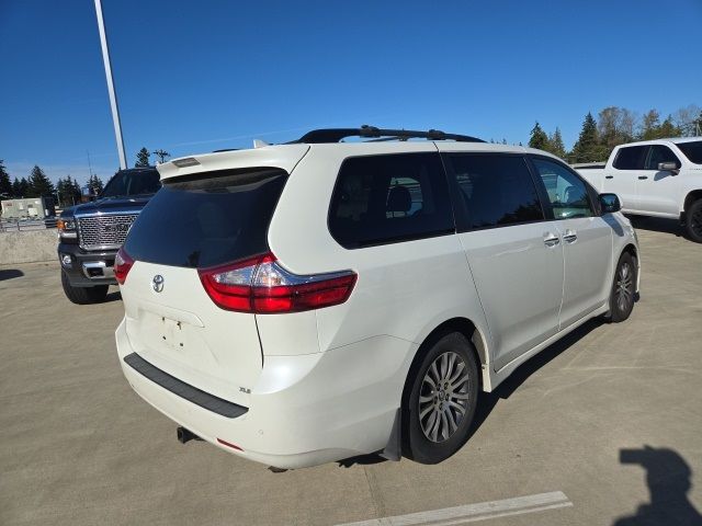 2018 Toyota Sienna Limited