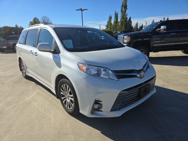 2018 Toyota Sienna Limited