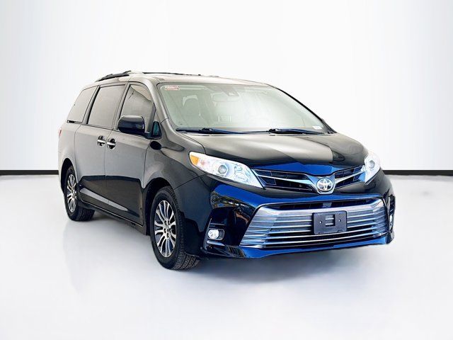 2018 Toyota Sienna Limited