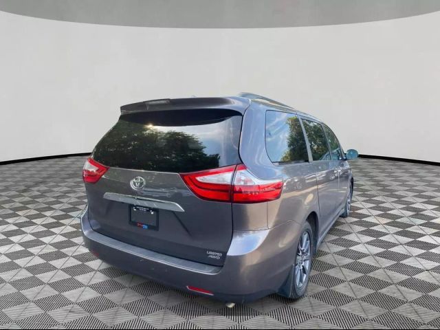 2018 Toyota Sienna Limited