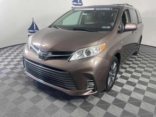 2018 Toyota Sienna Limited Premium