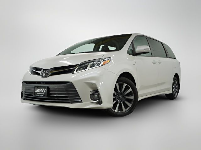 2018 Toyota Sienna XLE