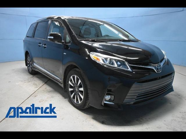 2018 Toyota Sienna Limited Premium