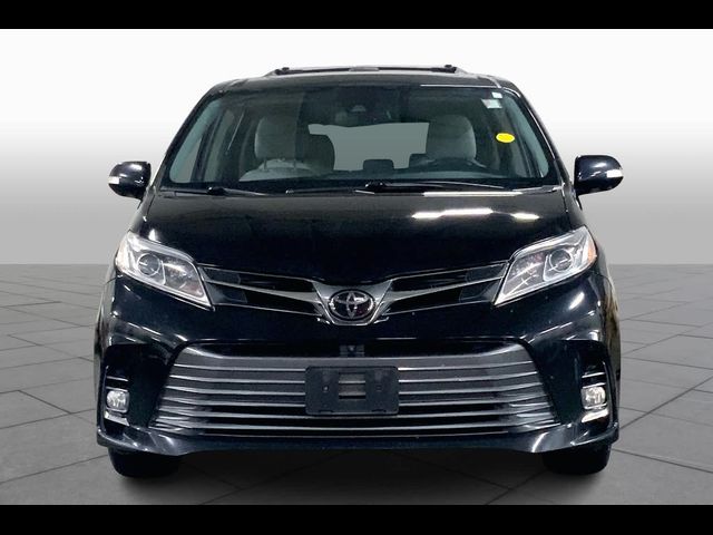 2018 Toyota Sienna Limited Premium