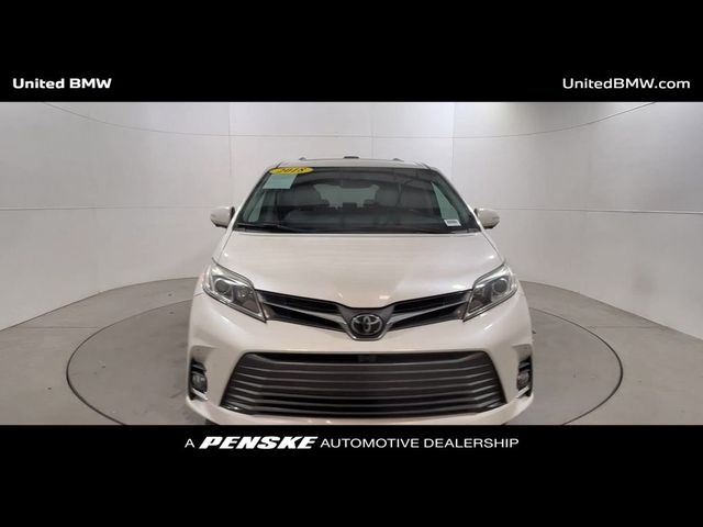 2018 Toyota Sienna Limited Premium