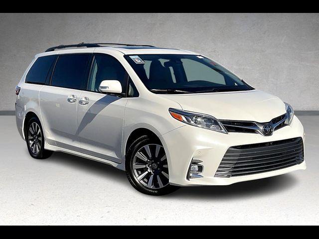 2018 Toyota Sienna Limited Premium