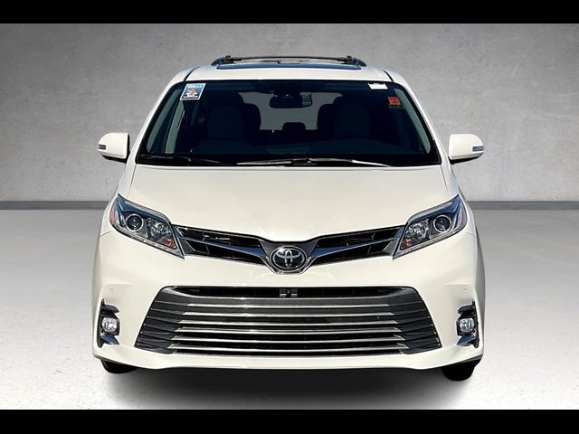 2018 Toyota Sienna Limited Premium