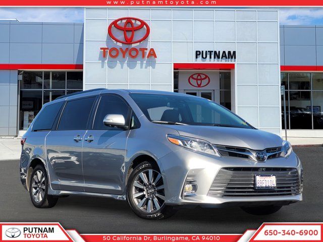 2018 Toyota Sienna Limited Premium