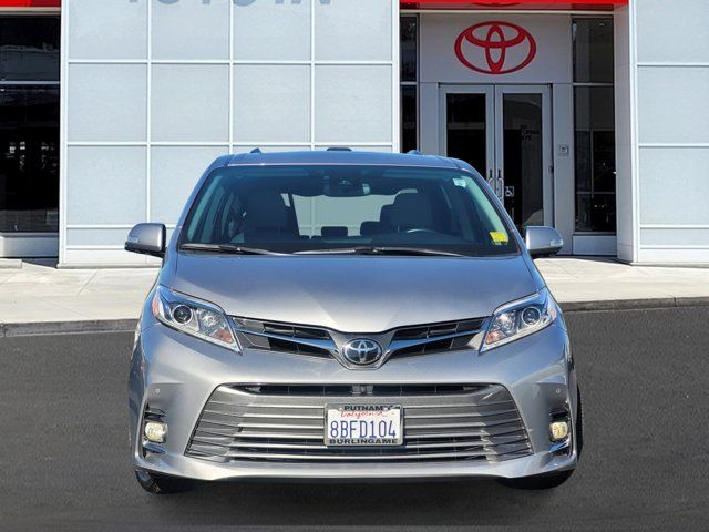 2018 Toyota Sienna Limited Premium