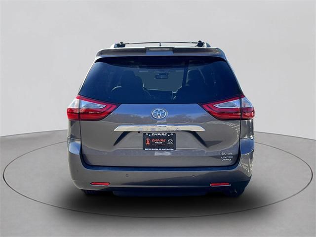 2018 Toyota Sienna Limited Premium