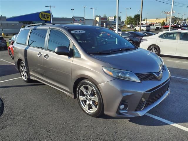 2018 Toyota Sienna SE