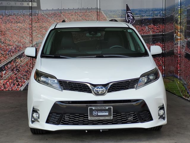 2018 Toyota Sienna SE