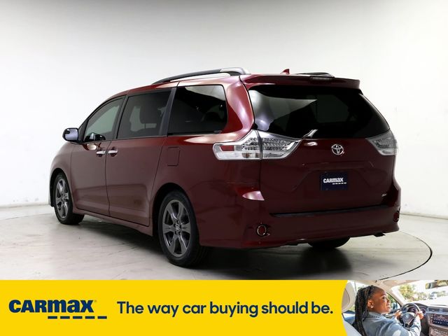 2018 Toyota Sienna SE