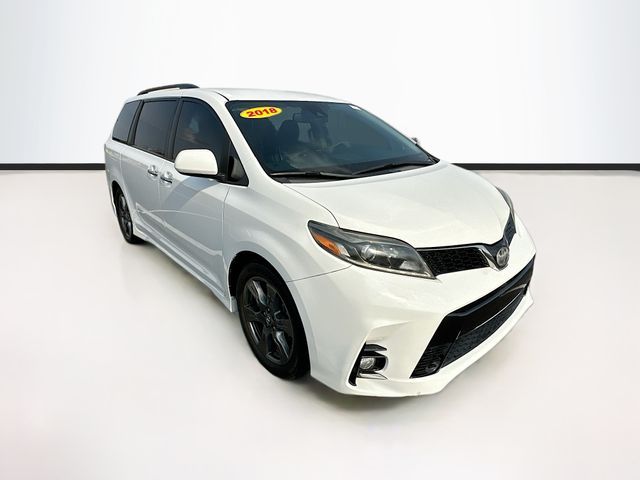 2018 Toyota Sienna SE