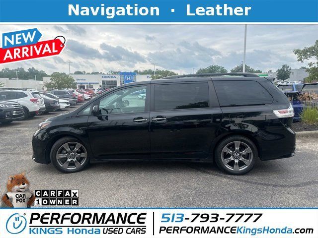 2018 Toyota Sienna SE