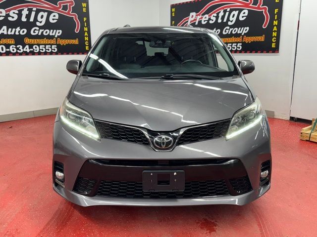 2018 Toyota Sienna SE