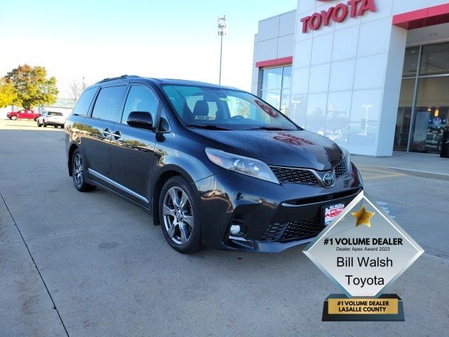 2018 Toyota Sienna SE Premium