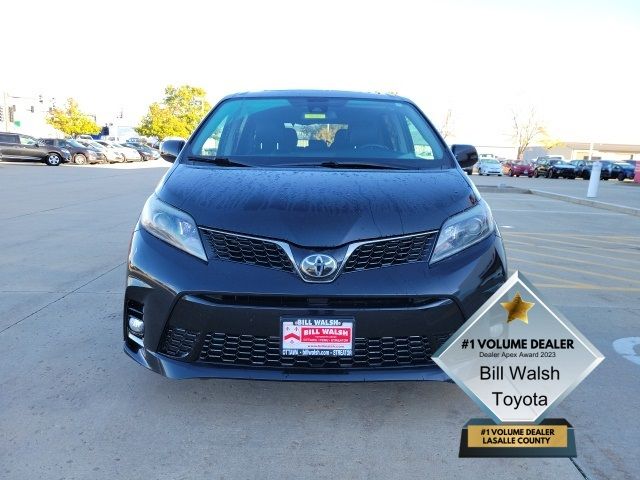 2018 Toyota Sienna SE Premium