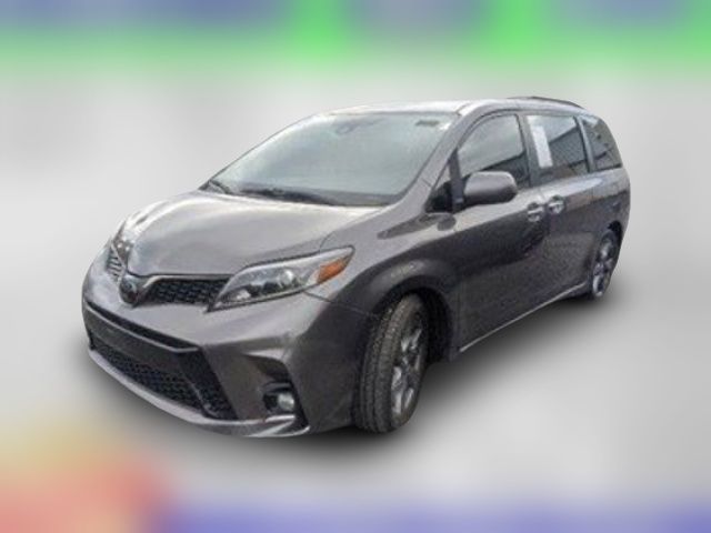 2018 Toyota Sienna SE