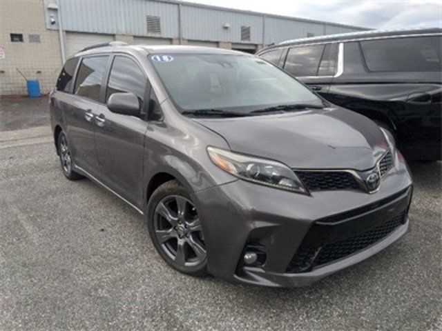 2018 Toyota Sienna SE