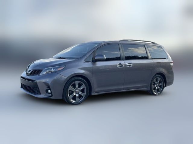 2018 Toyota Sienna SE