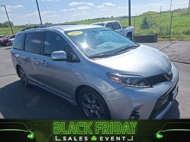 2018 Toyota Sienna SE